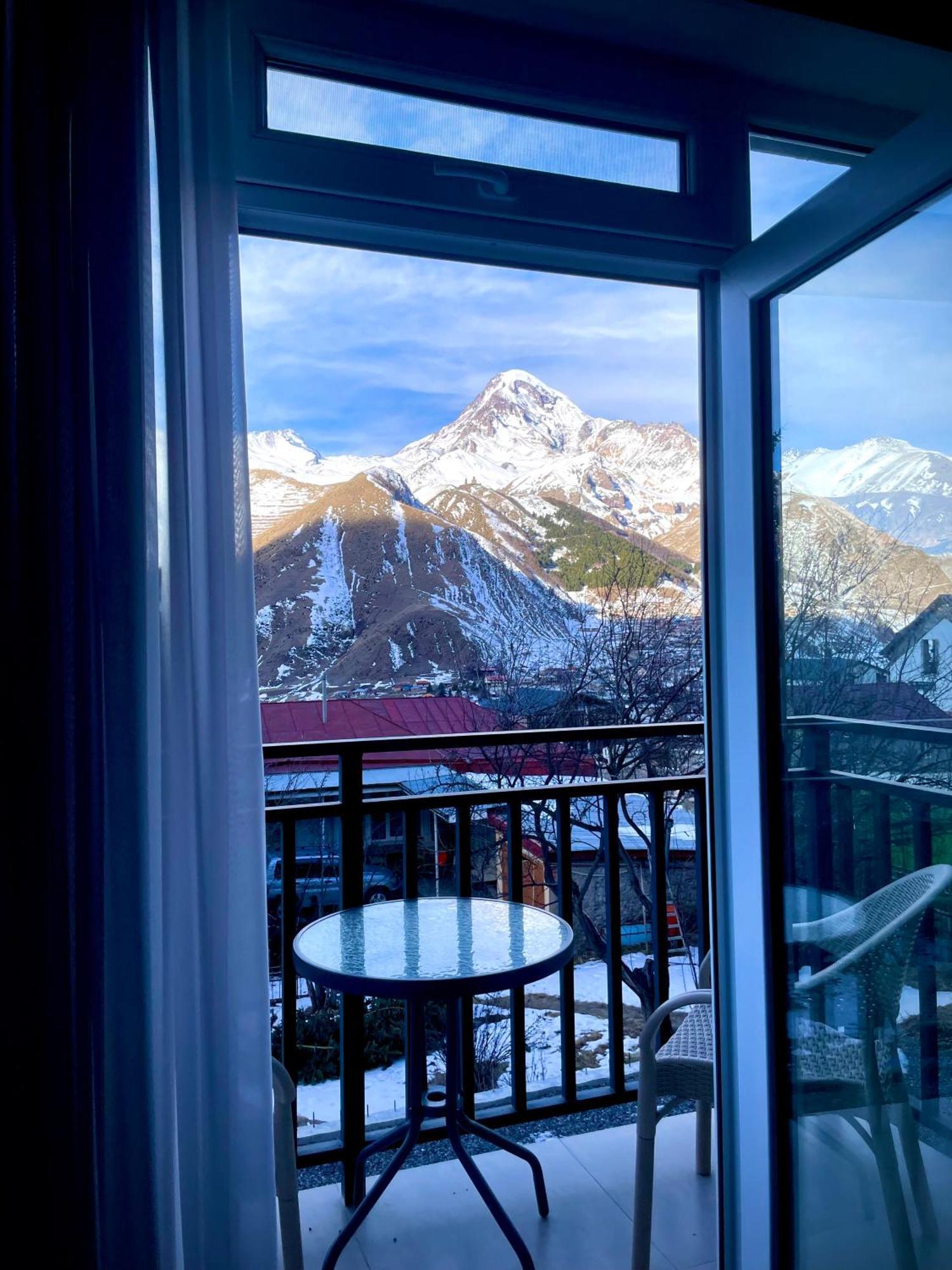 Hotel Planet Kazbegi Extérieur photo